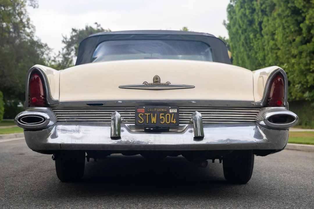 1956 Lincoln Premiere - Image 11 of 31