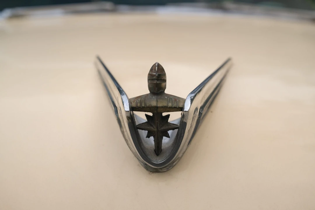 1956 Lincoln Premiere - Image 14 of 31
