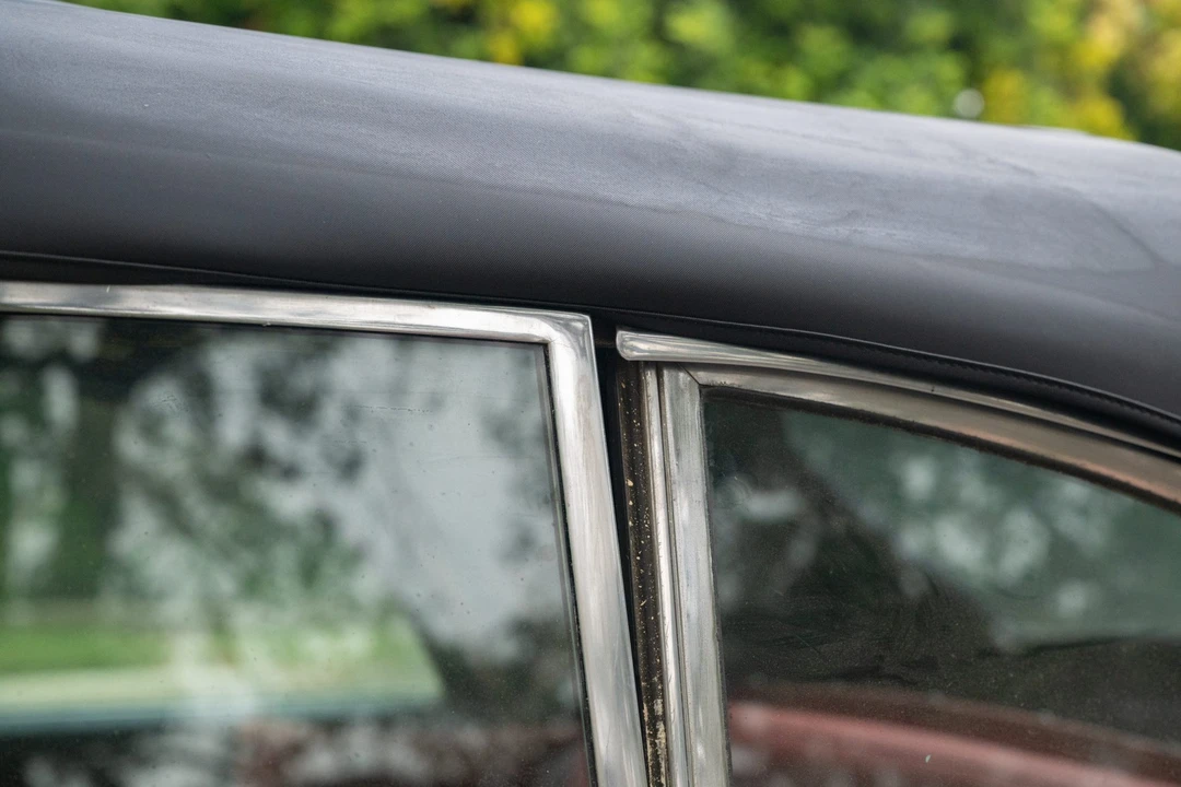 1956 Lincoln Premiere - Image 31 of 31