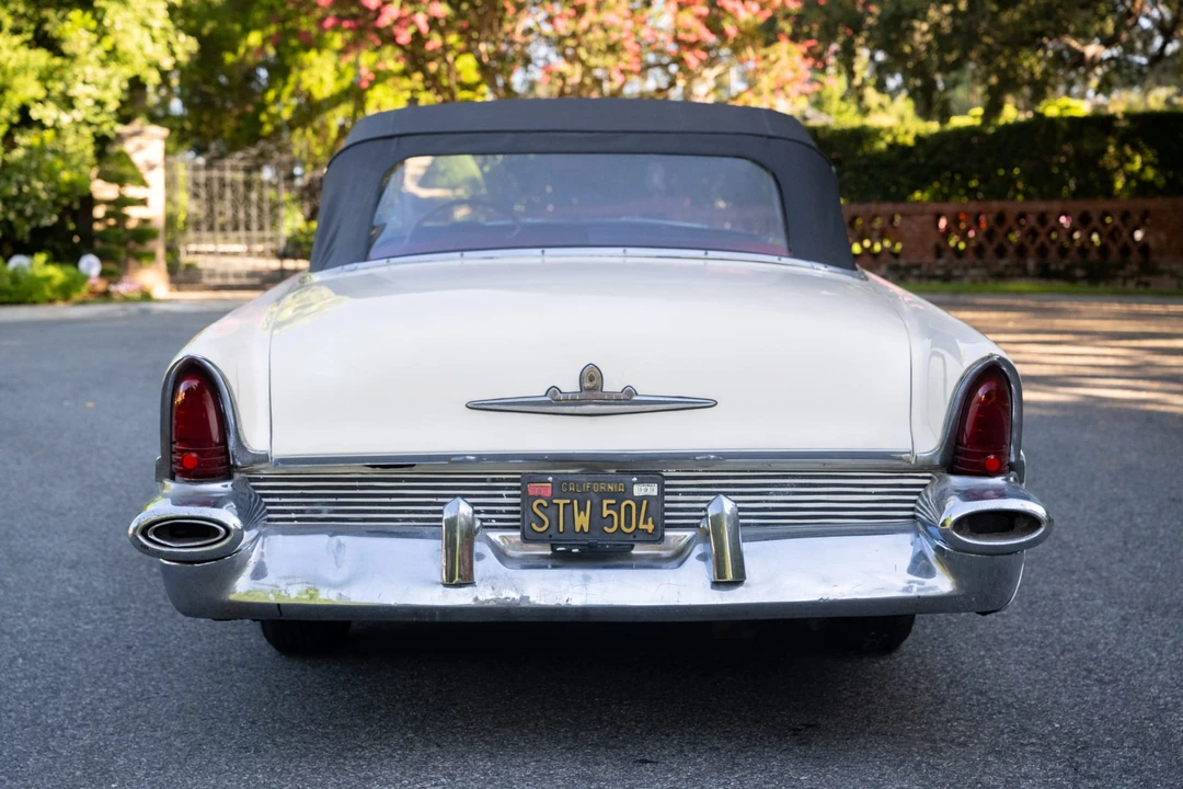 1956 Lincoln Premiere - Image 10 of 31