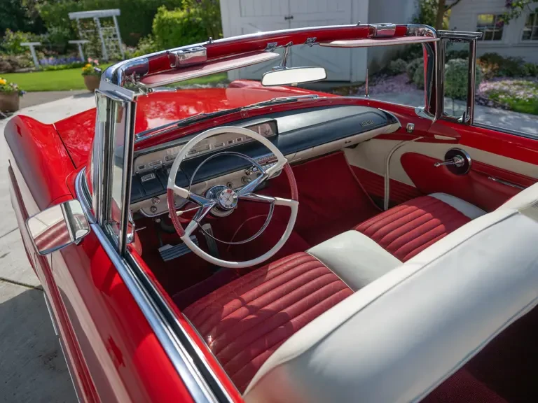 1956 Lincoln Premiere - Image 20 of 31