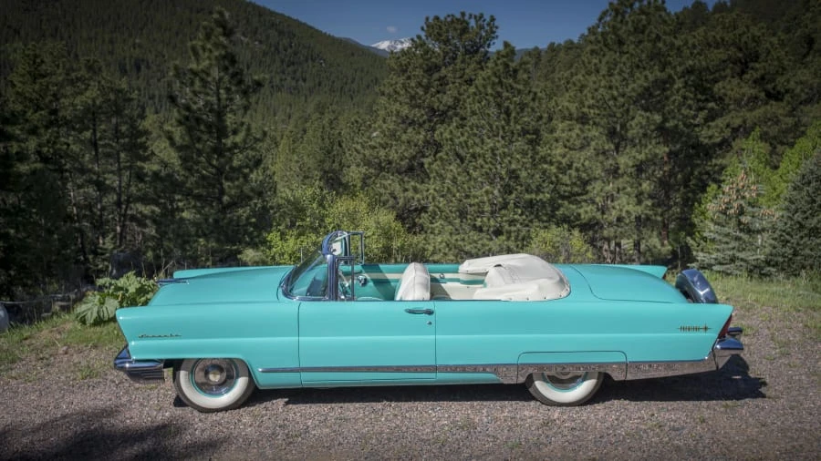 1956 Lincoln Premiere - Image 2 of 9