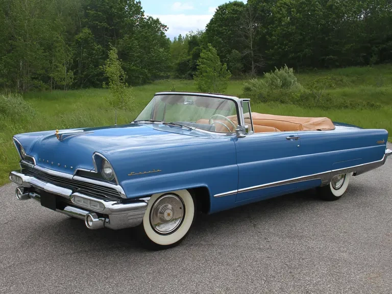 1956 Lincoln Premiere - Image 2 of 31