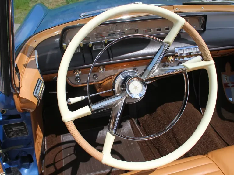 1956 Lincoln Premiere - Image 30 of 31