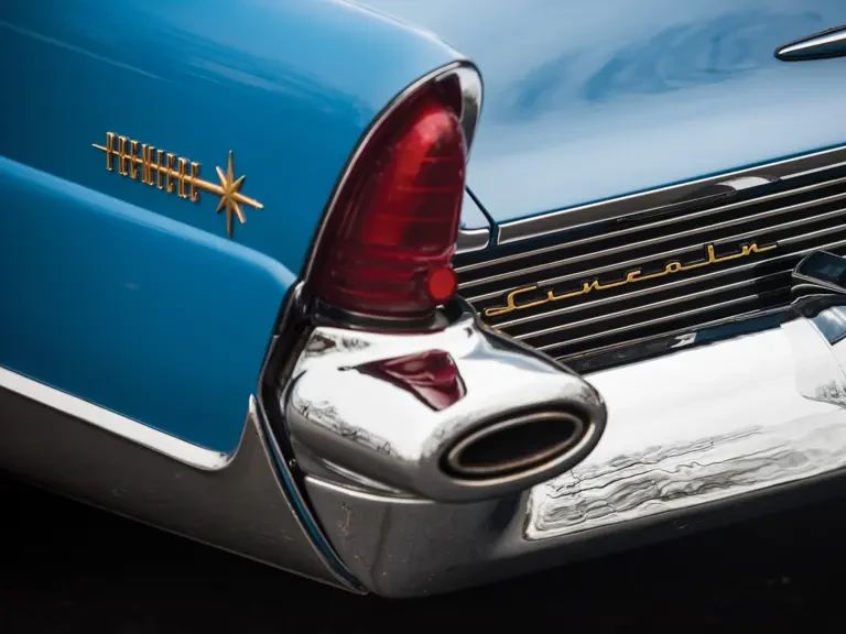 1956 Lincoln Premiere - Image 22 of 31