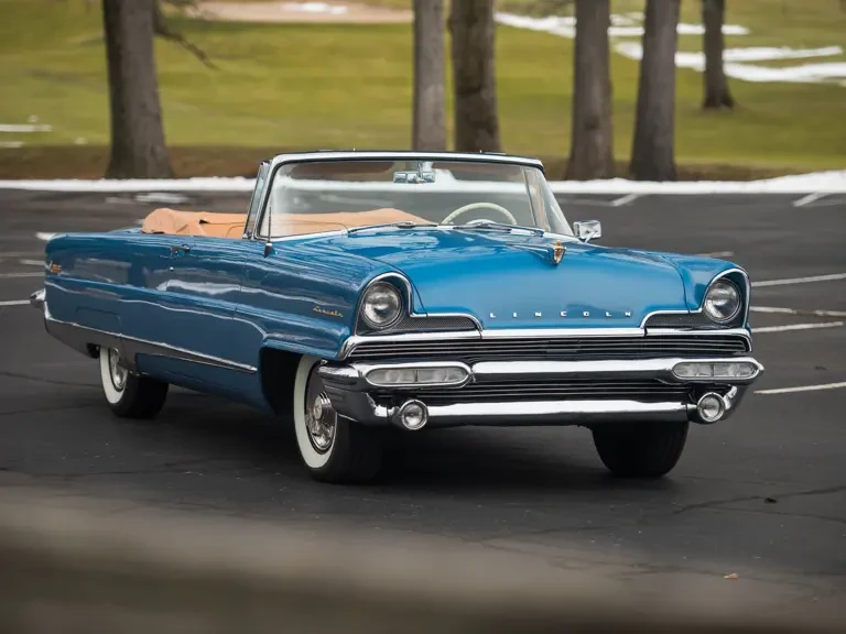 1956 Lincoln Premiere - Image 7 of 31