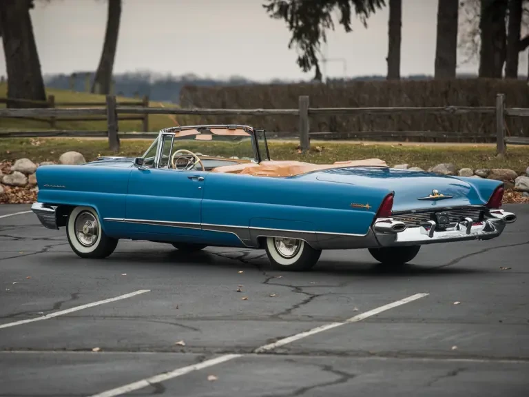 1956 Lincoln Premiere - Image 3 of 31