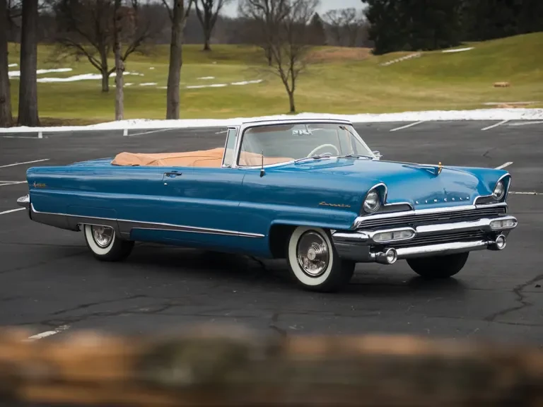 1956 Lincoln Premiere - Image 2 of 31