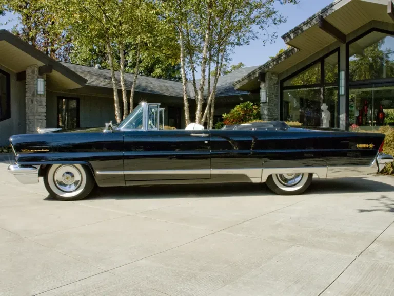 1956 Lincoln Premiere - Image 7 of 10