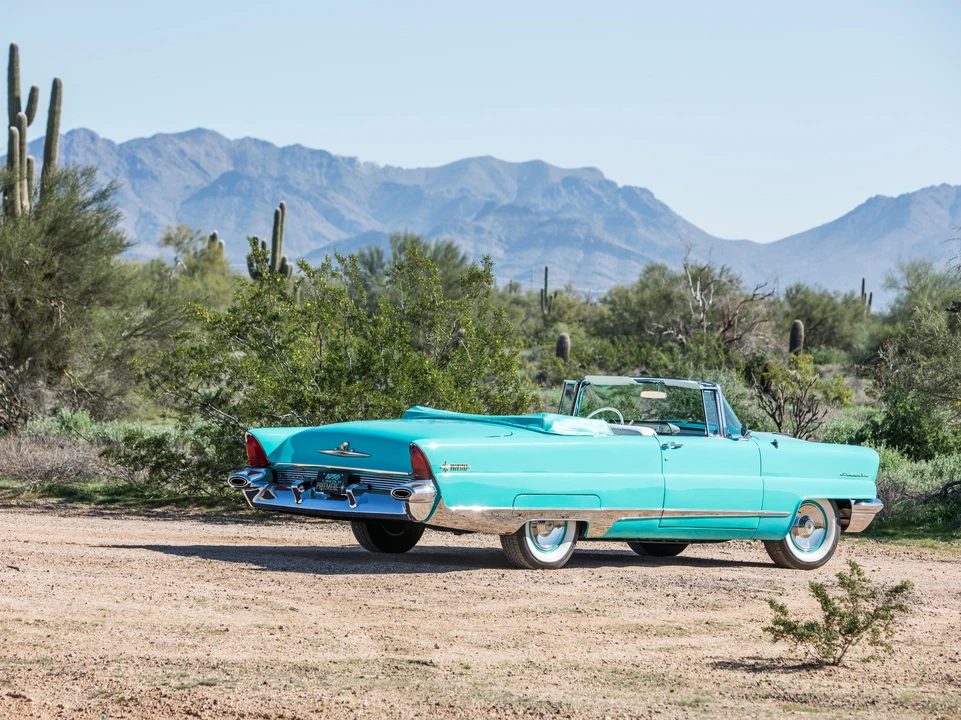 1956 Lincoln Premiere - Image 6 of 31
