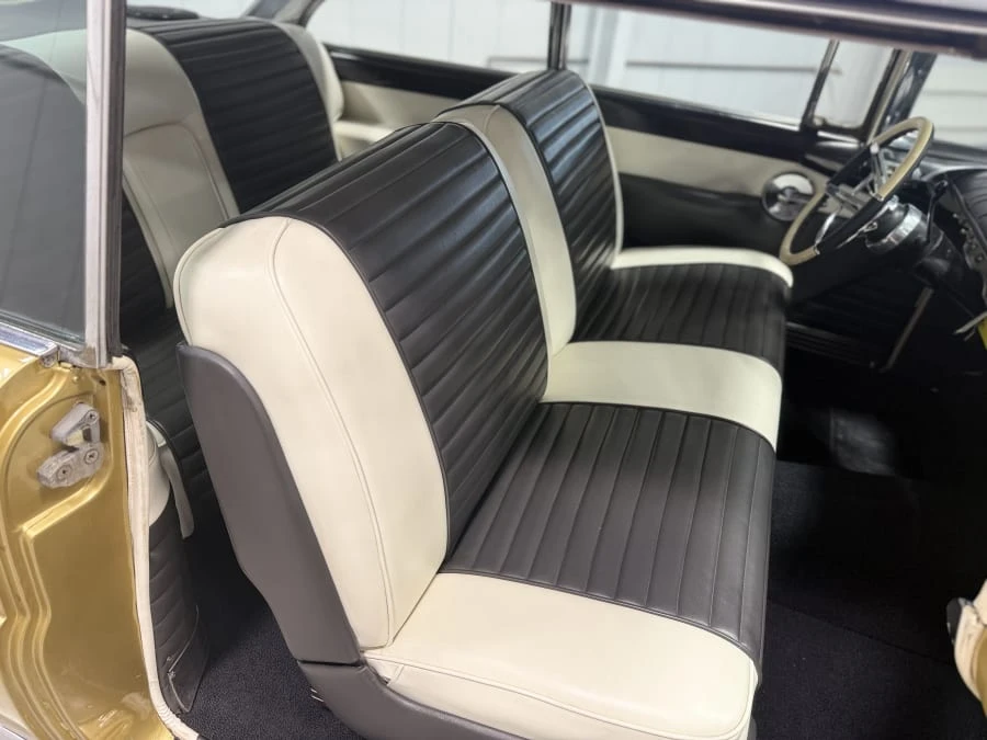 1956 Lincoln Premiere - Image 9 of 16