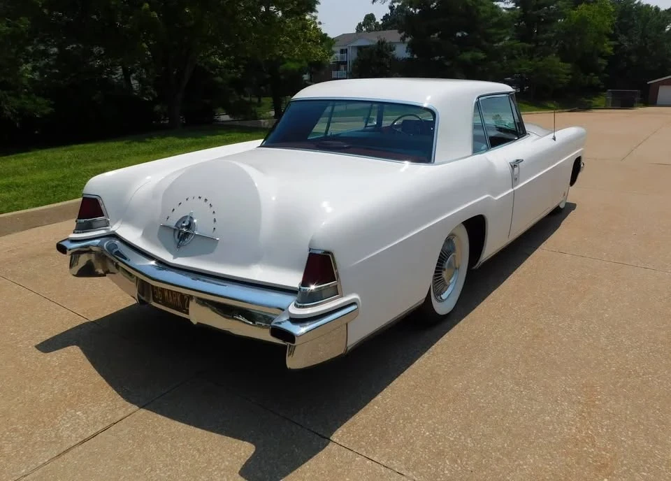 1956 Lincoln Continental Mark II - Image 12 of 20
