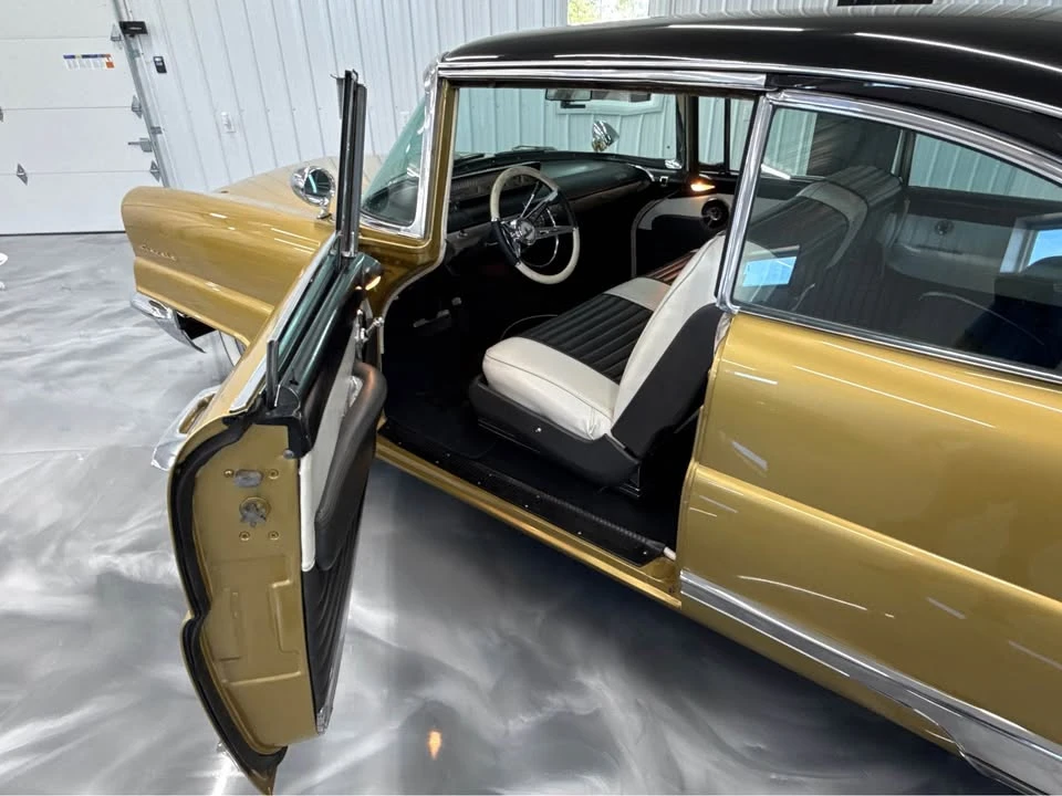 1956 Lincoln Premiere - Image 11 of 15