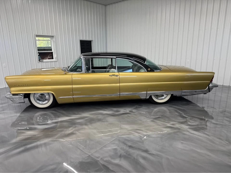 1956 Lincoln Premiere - Image 3 of 15