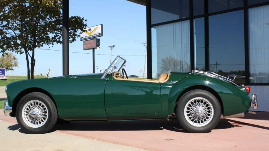 1956 MG MGA 1500 - Image 2 of 7