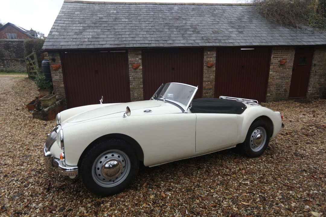 1956 MG MGA 1500 - Image 12 of 30