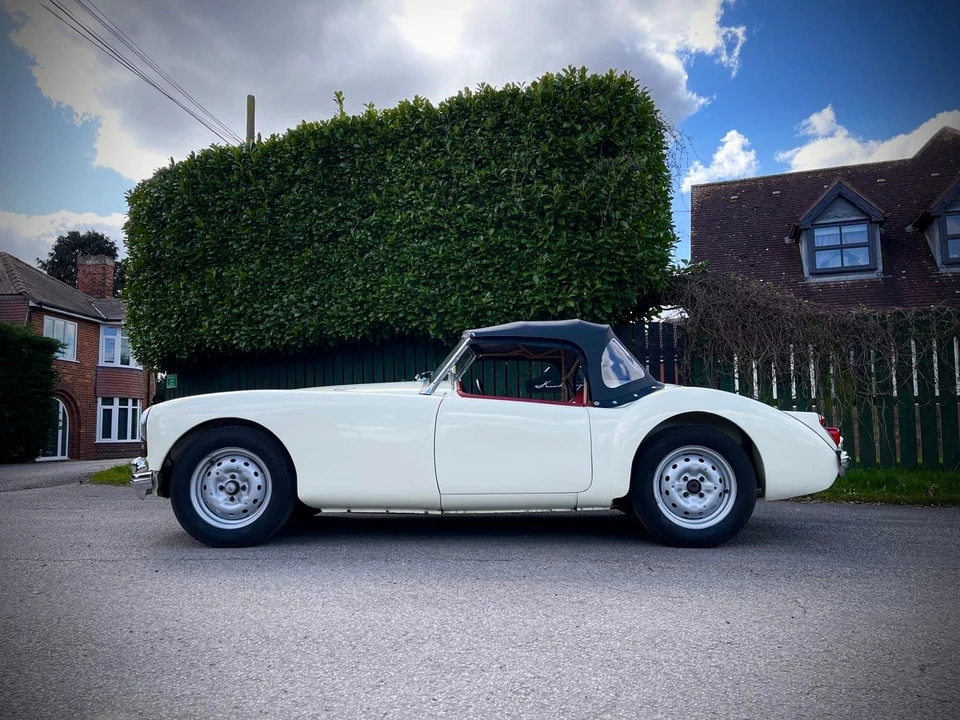 1956 MG MGA 1500 - Image 16 of 30