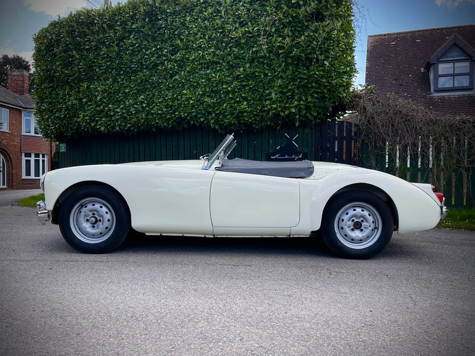 1956 MG MGA 1500 - Image 11 of 30
