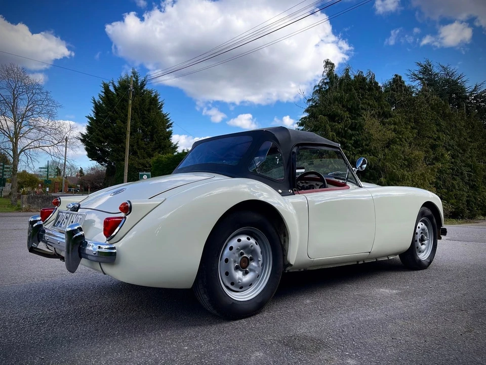 1956 MG MGA 1500 - Image 25 of 30