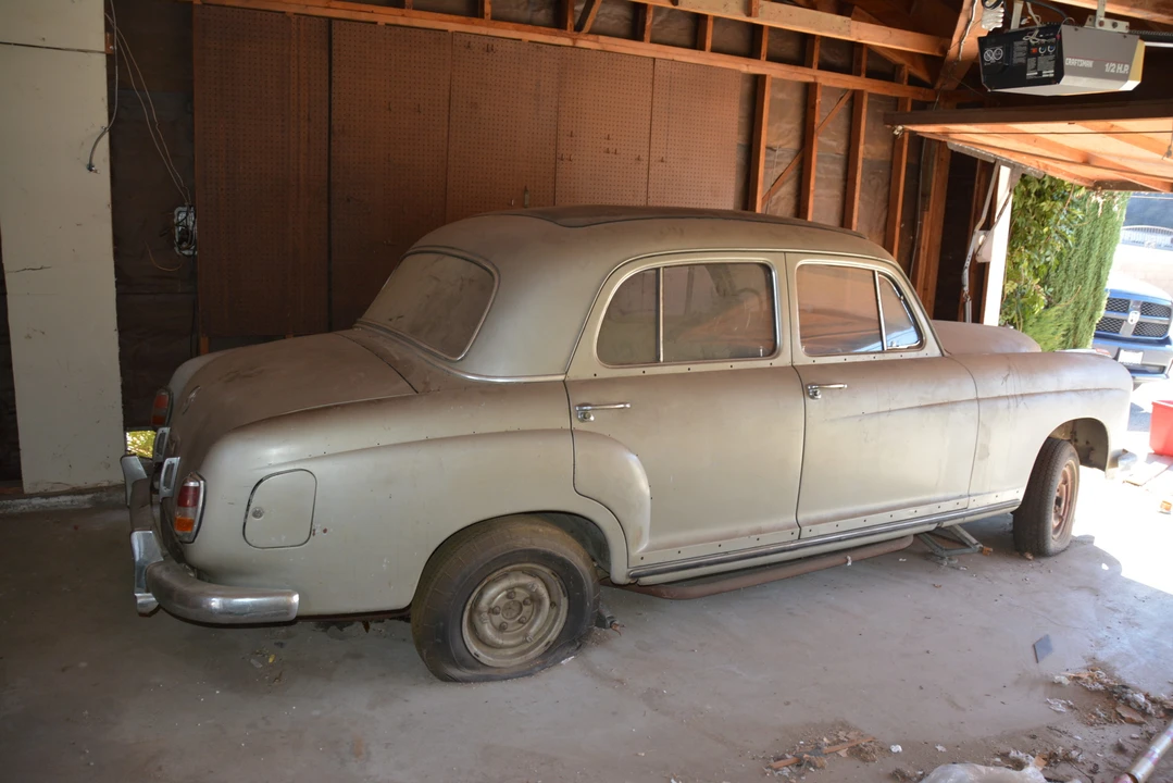 1956 Mercedes-Benz W180 - Image 4 of 31