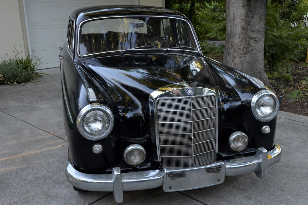 1956 Mercedes-Benz W180 - Image 3 of 31