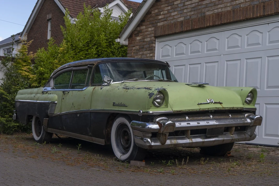 1956 Mercury Montclair - Image 9 of 30