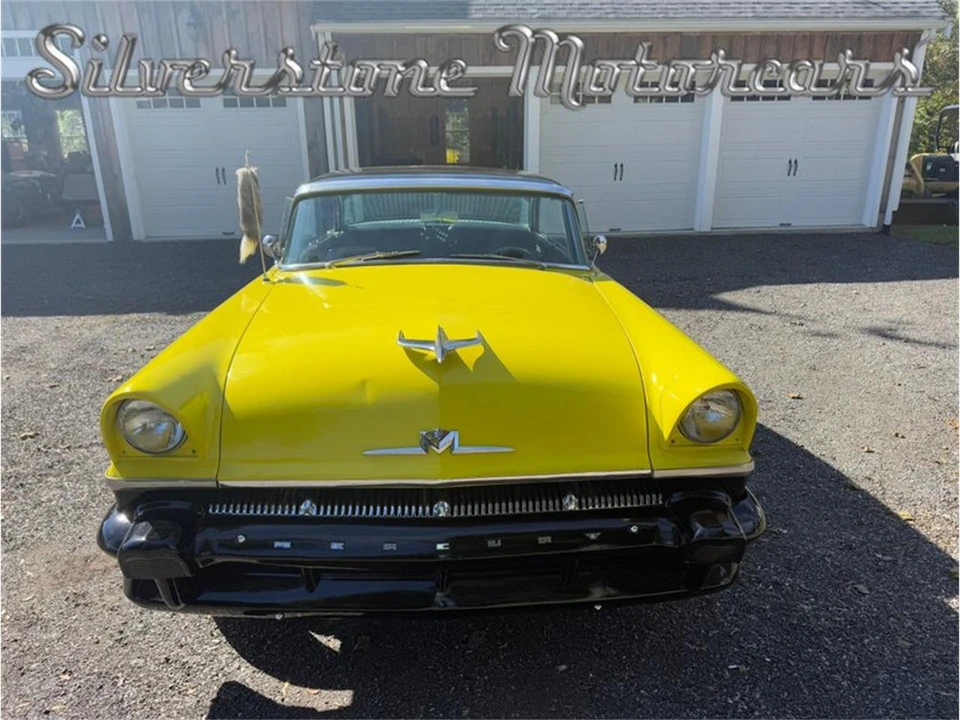 1956 Mercury Montclair - Image 2 of 31