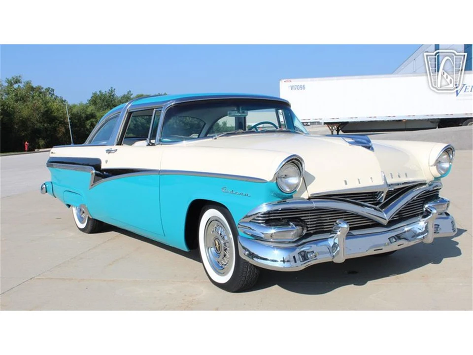 1956 Meteor - Image 4 of 31