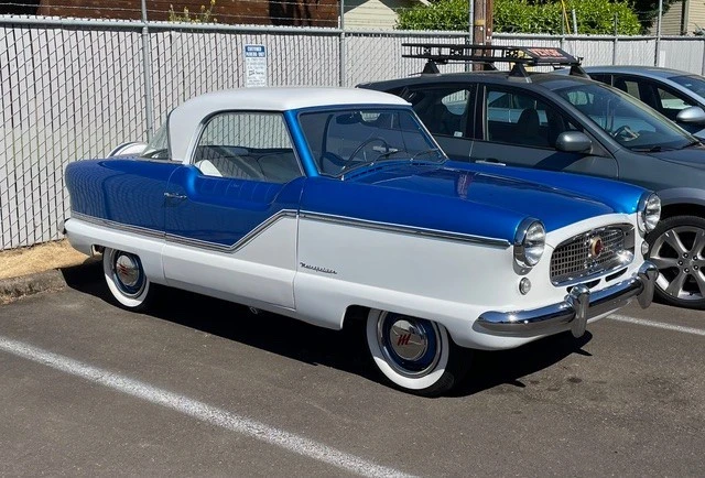 1956 Nash Metropolitan - Image 4 of 11