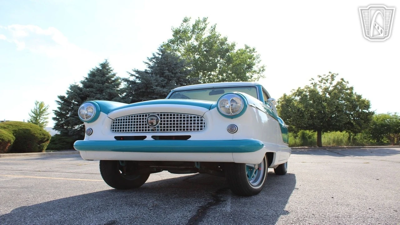 1956 Nash Metropolitan - Image 5 of 21
