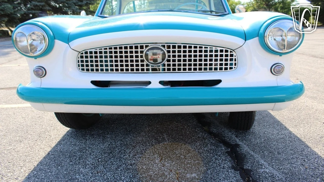 1956 Nash Metropolitan - Image 20 of 21