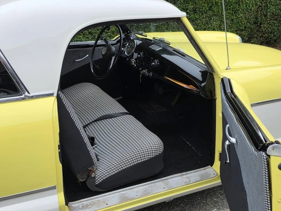 1956 Nash Metropolitan - Image 10 of 11