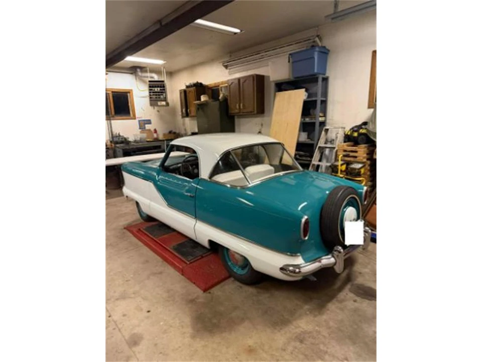 1956 Nash Metropolitan - Image 2 of 7