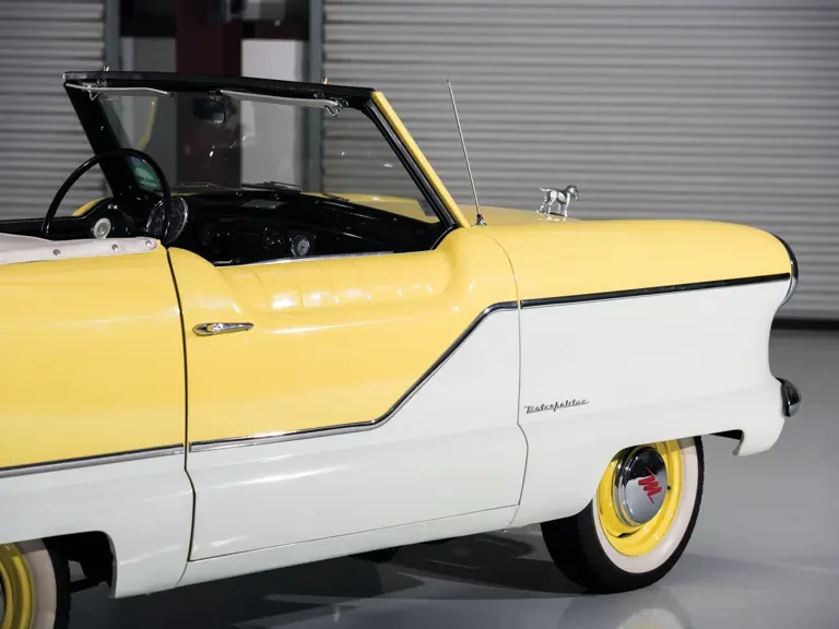 1956 Nash Metropolitan - Image 12 of 22
