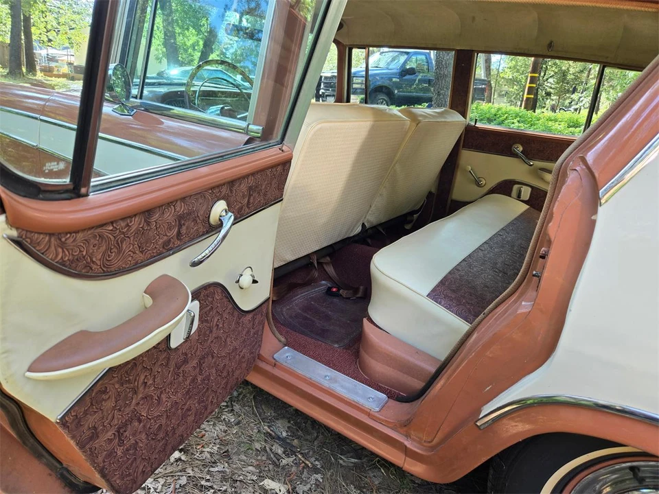 1956 Nash Metropolitan - Image 10 of 19