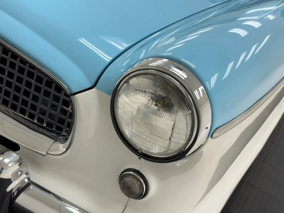 1956 Nash Metropolitan - Image 14 of 21