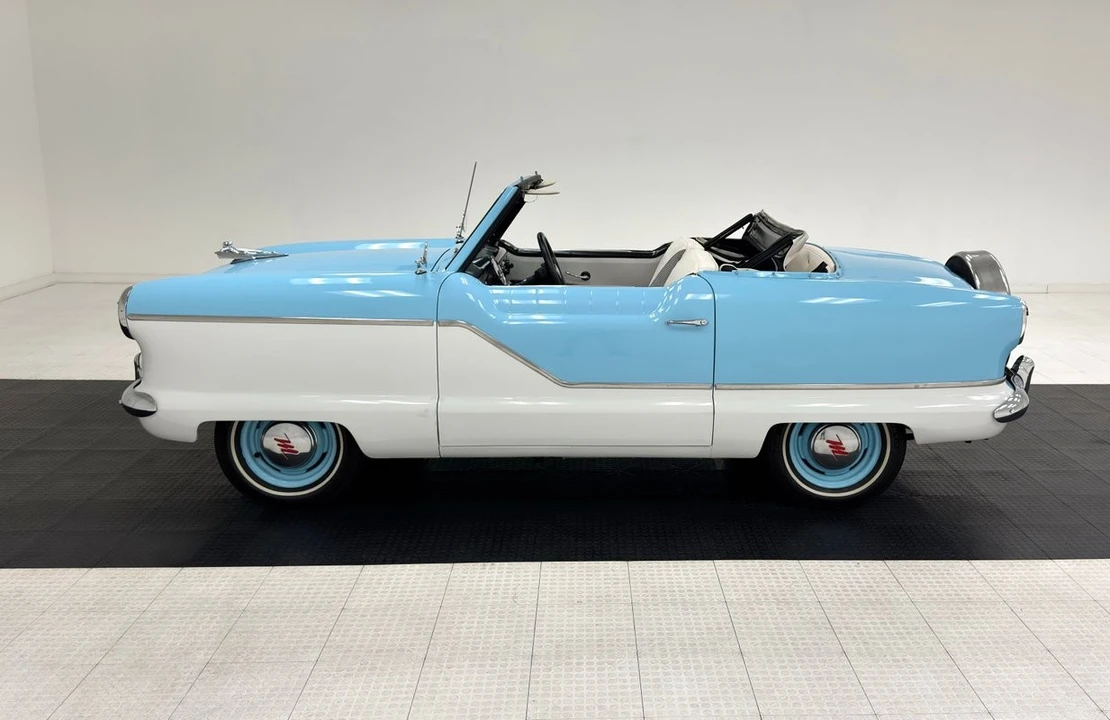 1956 Nash Metropolitan - Image 4 of 12