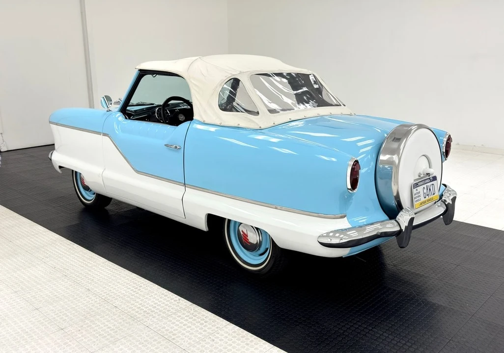 1956 Nash Metropolitan - Image 5 of 21