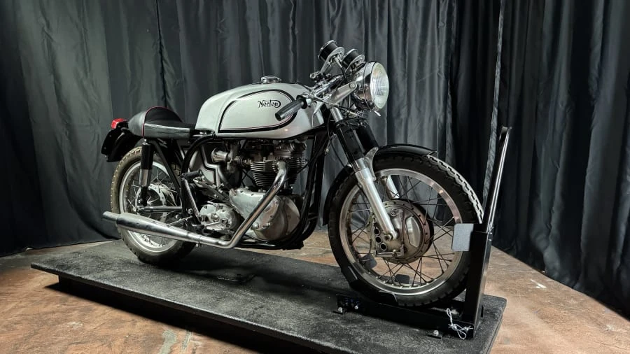 1956 Norton Dominator - Image 8 of 11