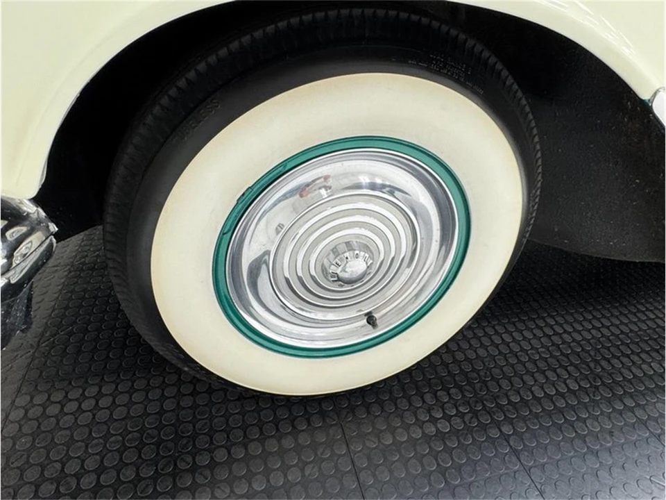 1956 Oldsmobile 88 - Image 13 of 31