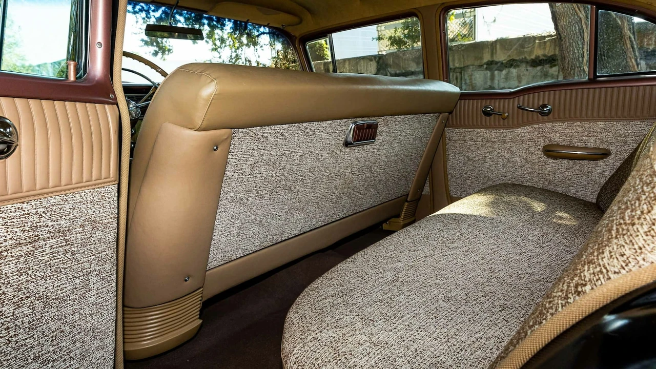1956 Oldsmobile 88 - Image 6 of 31