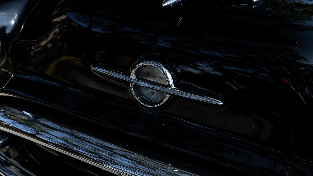 1956 Oldsmobile 88 - Image 11 of 31