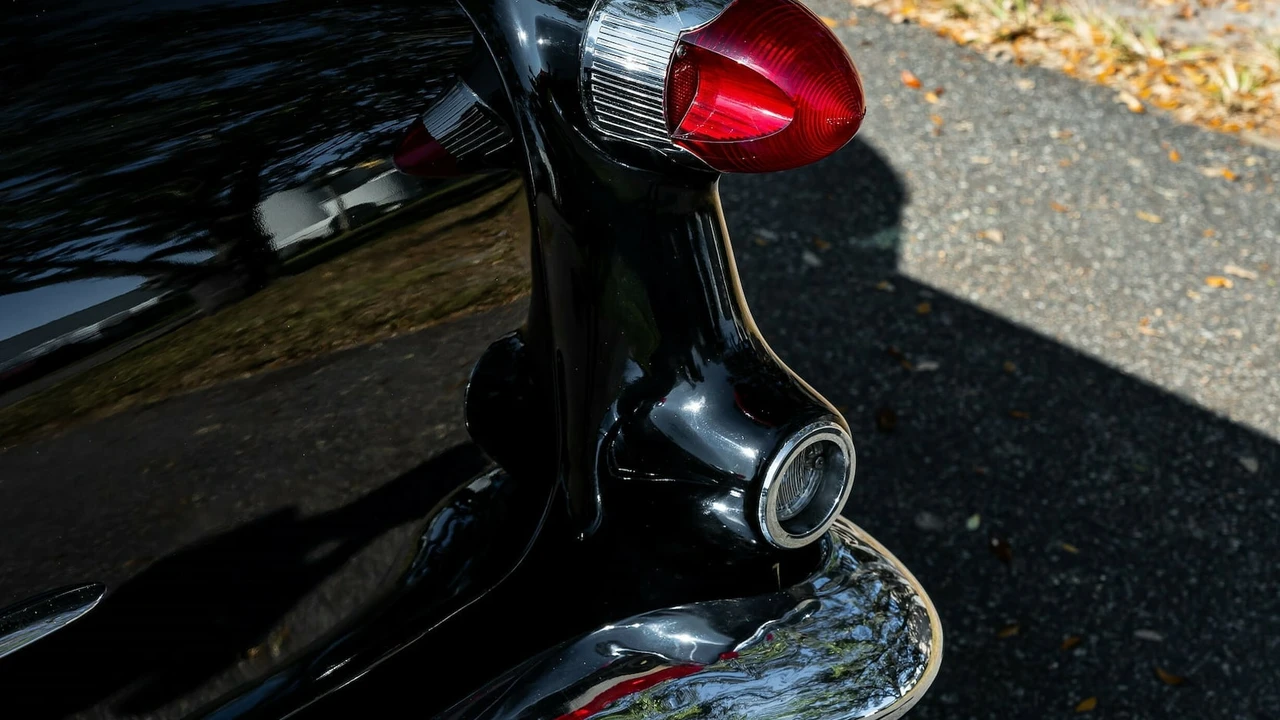 1956 Oldsmobile 88 - Image 19 of 31