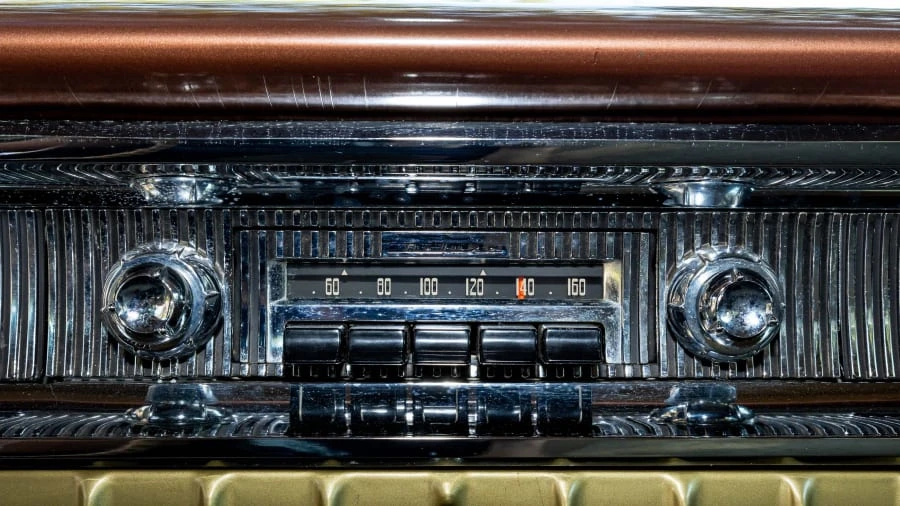 1956 Oldsmobile 88 - Image 16 of 31