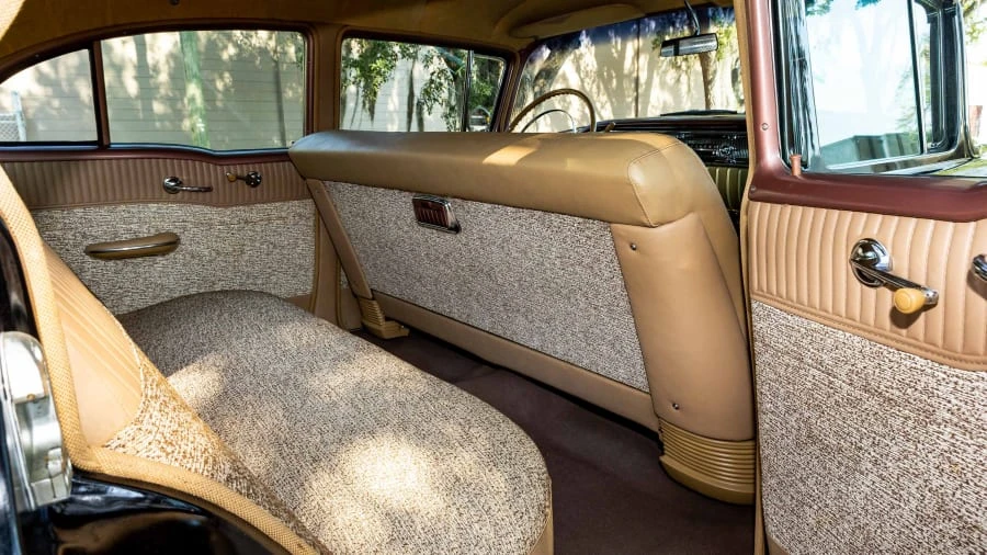 1956 Oldsmobile 88 - Image 24 of 31