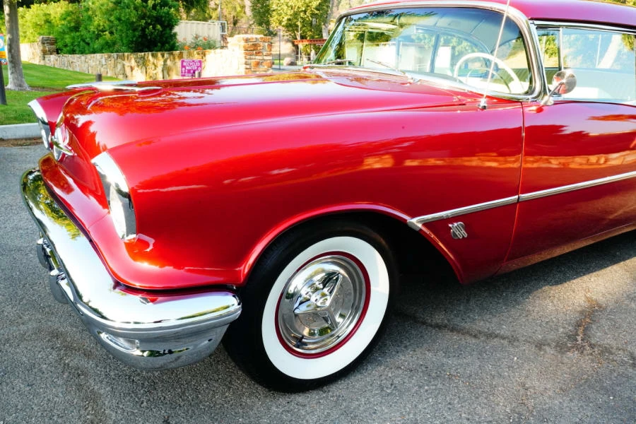 1956 Oldsmobile 88 - Image 25 of 31