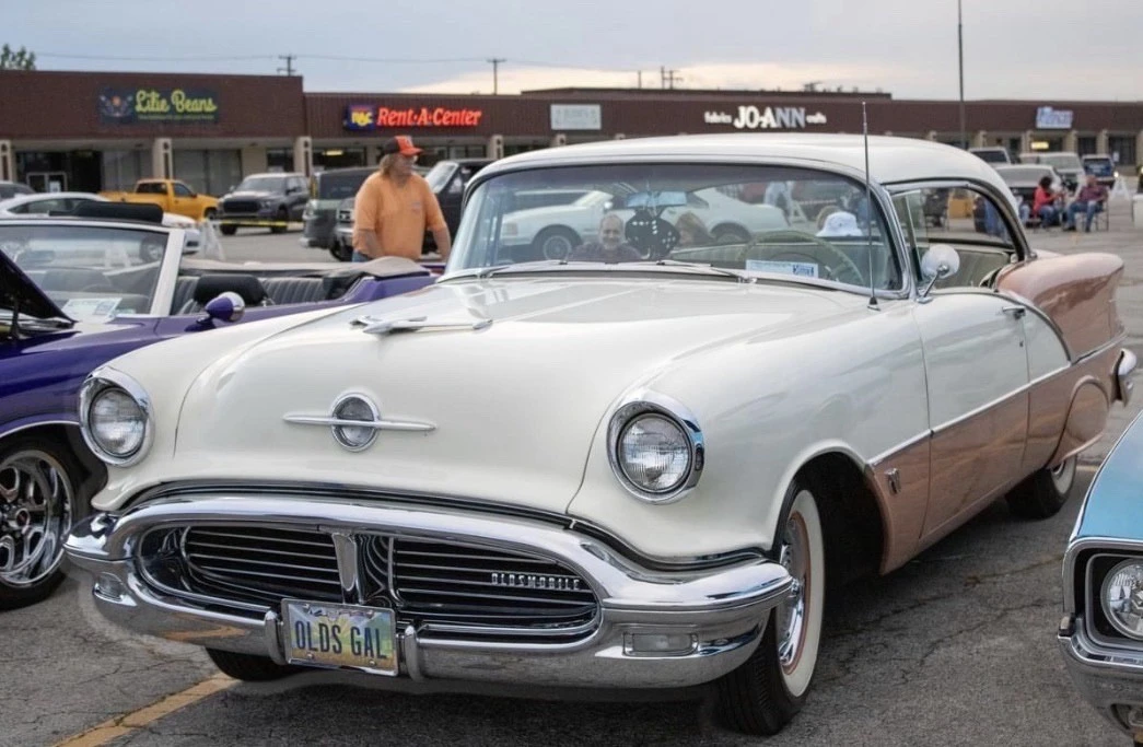 1956 Oldsmobile 88 - Image 5 of 18