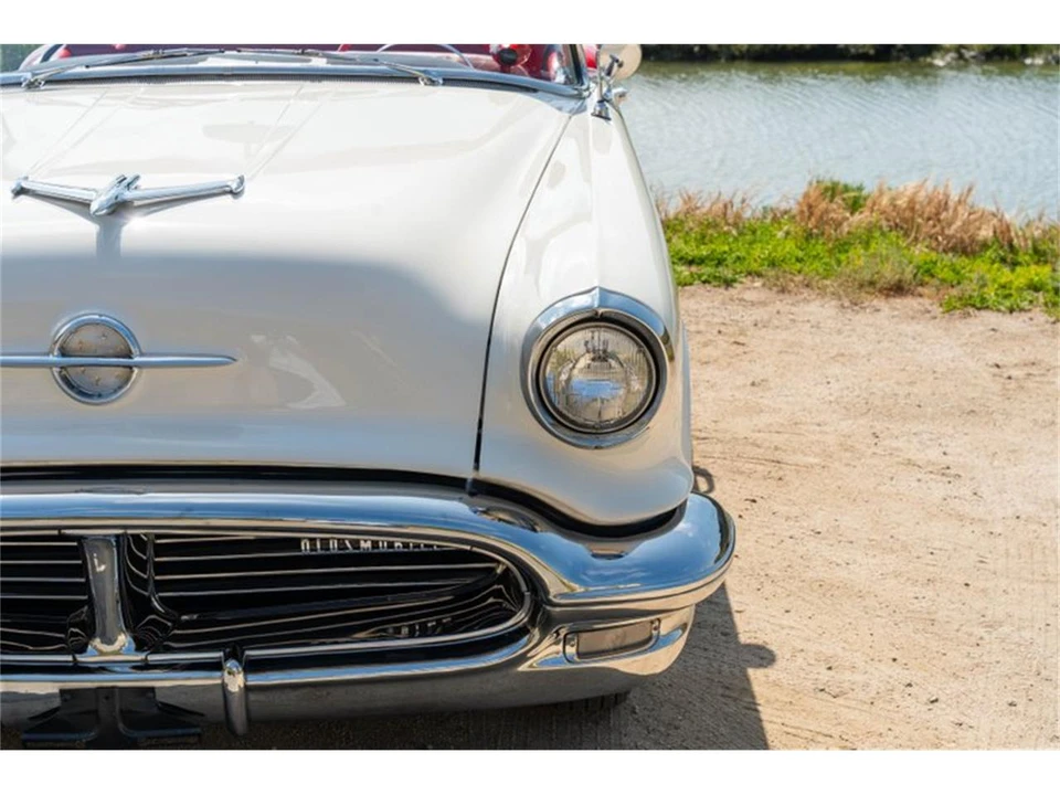 1956 Oldsmobile 98 - Image 15 of 31