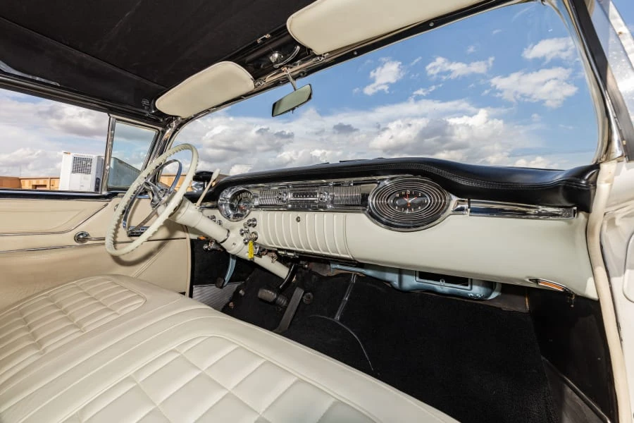 1956 Oldsmobile 98 - Image 23 of 31