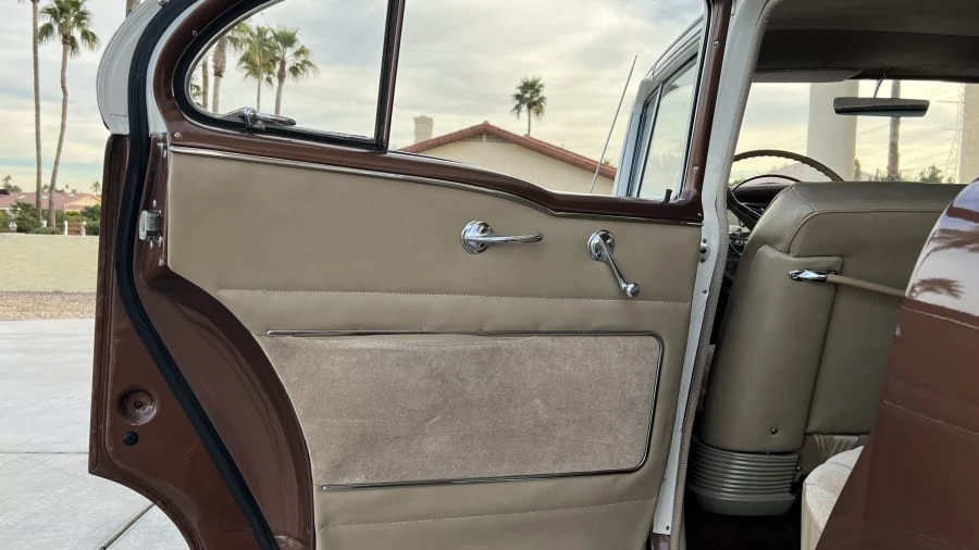 1956 Oldsmobile 98 - Image 15 of 19